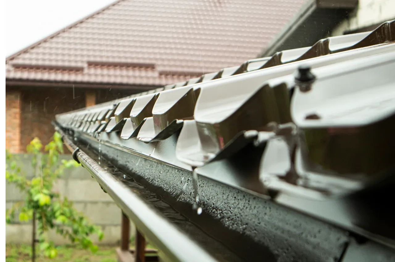 Common Gutter Problems And How To Fix Them — illustration